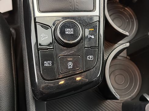 Used 2023 Kia Sportage EX image 25