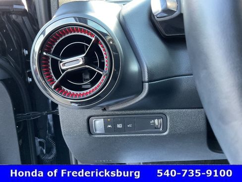 Used 2025 Chevrolet Equinox EV RS AWD/4WD image 42