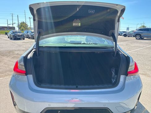 New 2026 BMW 330i xDrive Sedan w/ M Sport Package AWD/4WD image 21