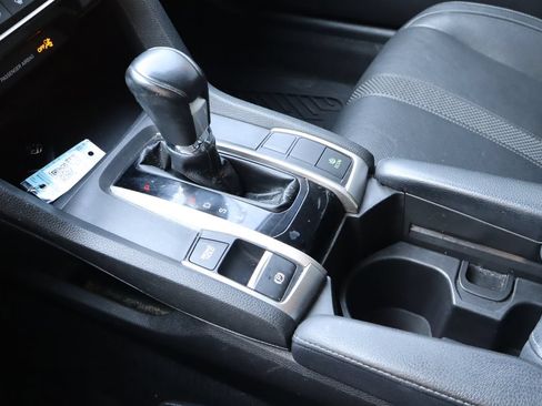 Used 2021 Honda Civic EX-L image 22