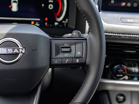 New 2026 Nissan Rogue Platinum AWD/4WD image 15