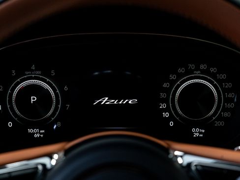 New 2025 Bentley Bentayga Extended Wheelbase image 33