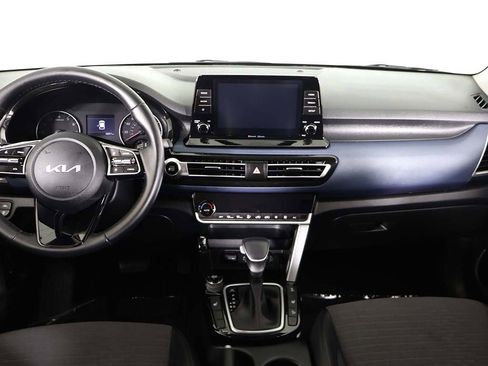 Certified 2023 Kia Seltos S image 34