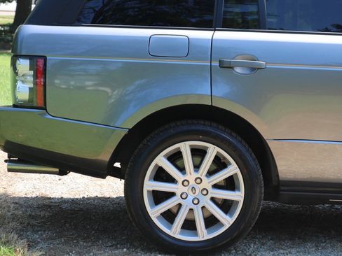 Used 2011 Land Rover Range Rover Supercharged AWD/4WD image 20
