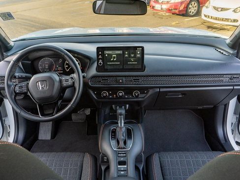 Certified 2026 Honda HR-V Sport image 22