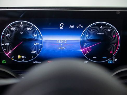 Used 2024 Mercedes-Benz GLS 450 4MATIC image 32