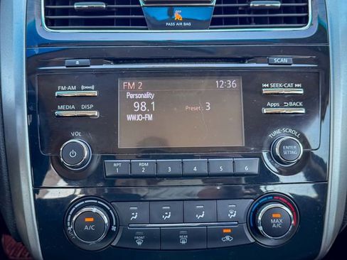 Used 2015 Nissan Altima 2.5 S w/ Special Edition Package FWD image 25