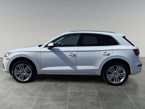 Used 2020 Audi Q5 2.0T Premium Plus w/ Premium Plus Package AWD/4WD image 3