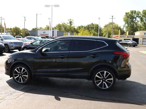 Used 2018 Nissan Rogue Sport SL w/ SL Premium Package image 8