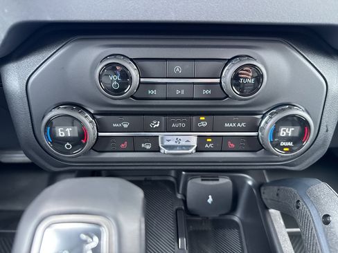 New 2025 Ford Bronco Big Bend w/ Black Diamond Package image 21