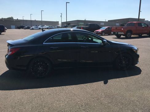 Used 2018 Mercedes-Benz CLA 250 4MATIC image 7
