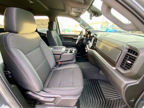 New 2026 GMC Sierra 1500 Elevation image 29