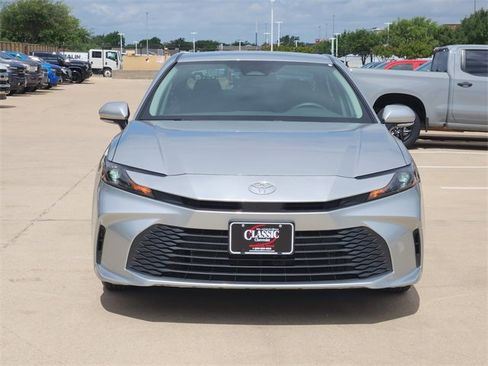 Used 2026 Toyota Camry LE w/ Convenience Package FWD image 11