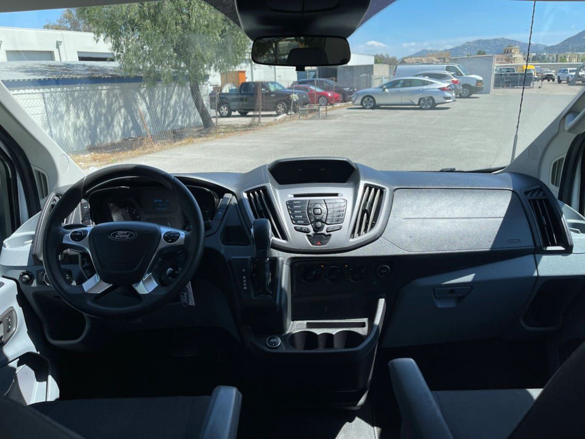 Used 2018 Ford Transit 350 XLT RWD image 14