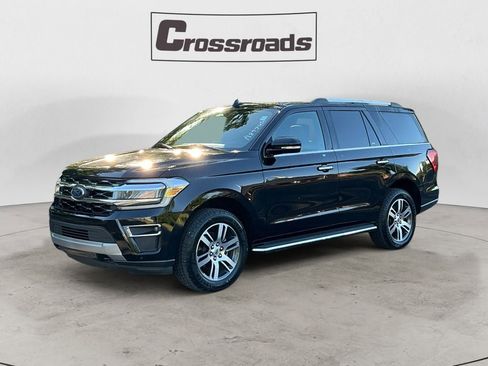 Used 2022 Ford Expedition Limited AWD/4WD image 1