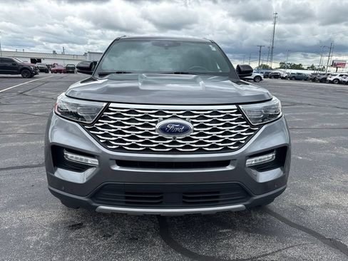 Used 2022 Ford Explorer Platinum w/ Equipment Group 601A AWD/4WD image 4