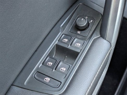 Certified 2024 Volkswagen Tiguan S image 23