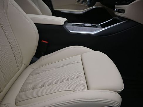 New 2026 BMW 330i Sedan w/ Premium Package image 25