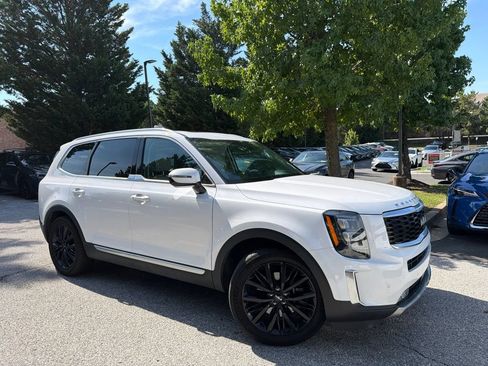 Used 2022 Kia Telluride SX w/ SX Prestige Package AWD/4WD image 5