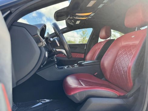 Used 2017 Mercedes-Benz CLS 550 4MATIC image 11