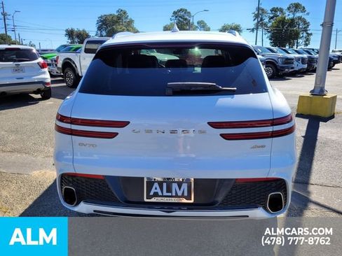 Used 2023 Genesis GV70 2.5T w/ Advanced Package image 10