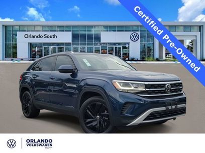 Certified 2023 Volkswagen Atlas Cross Sport SE w/ Black Wheel Package