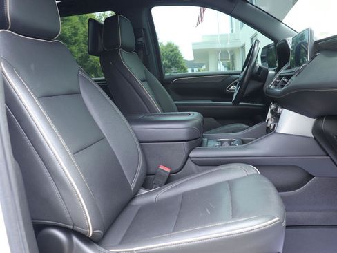 Used 2022 GMC Yukon SLT w/ SLT Premium Package AWD/4WD image 20