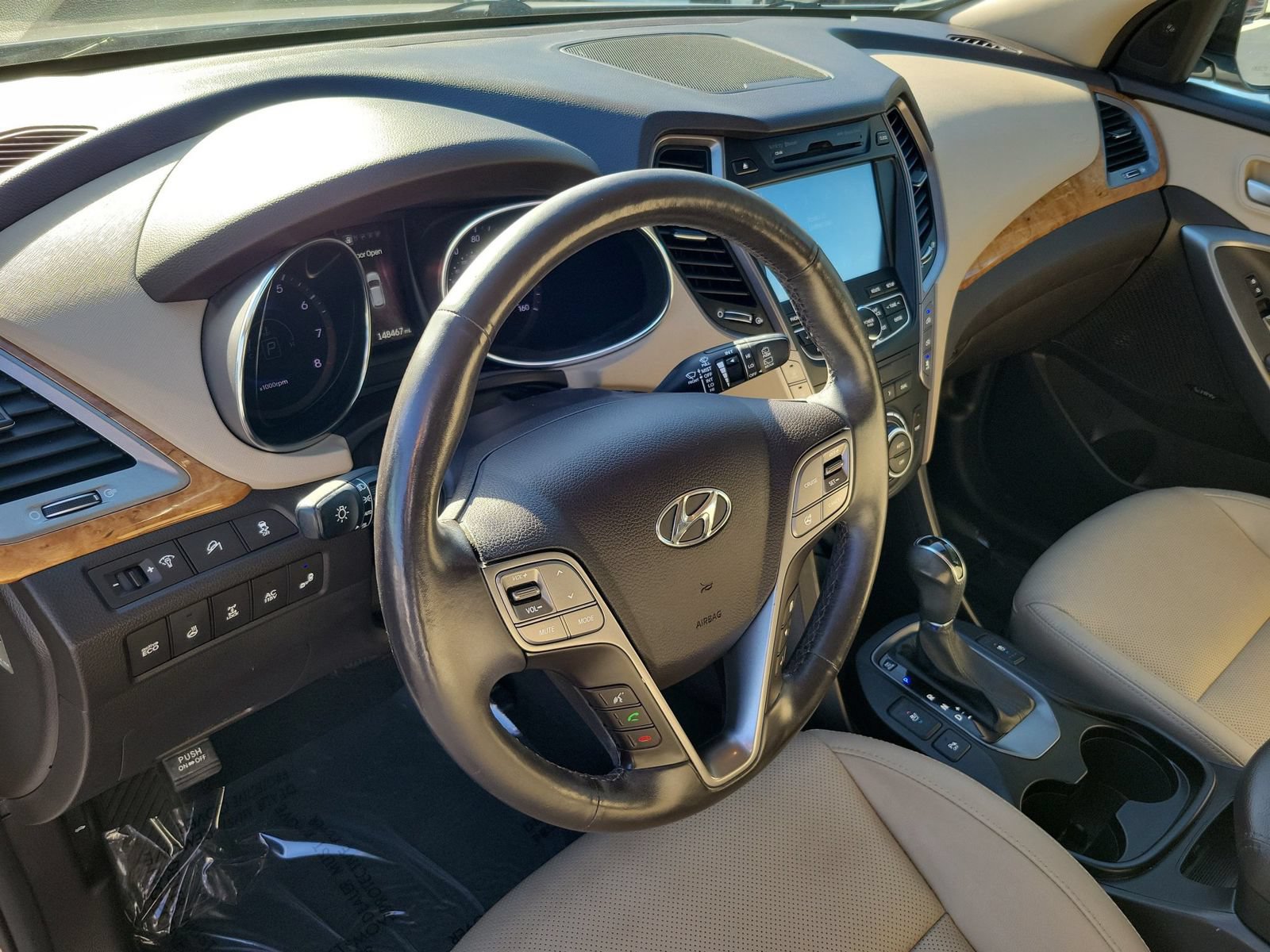Used 2016 Hyundai Santa Fe Limited w/ Option Group 04 AWD/4WD image 20