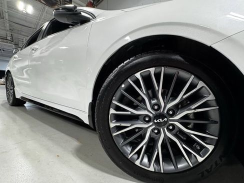 Used 2023 Kia Forte GT-Line w/ GT-Line Premium Package image 11