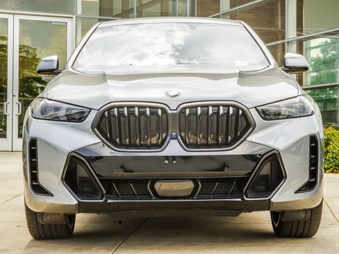 Used 2025 BMW X6 xDrive40i w/ Executive Package AWD/4WD image 7