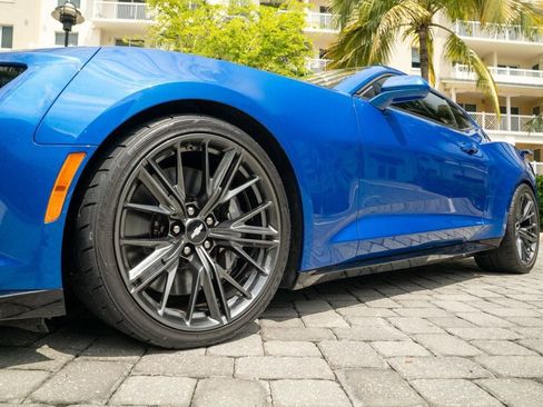 Used 2018 Chevrolet Camaro ZL1 RWD image 36