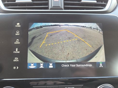 Used 2017 Honda CR-V Touring image 10