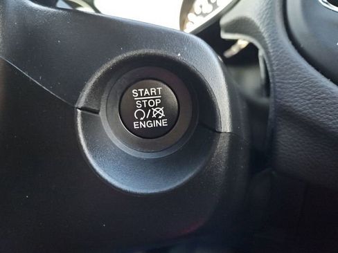 Used 2018 Jeep Compass Sport w/ Tech Group AWD/4WD image 43
