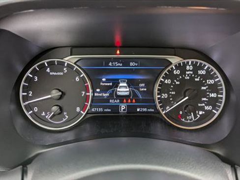 Used 2024 Nissan Sentra SV image 24