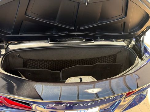 Used 2025 Chevrolet Corvette Stingray Preferred Conv w/ Stealth Interior Trim Package RWD image 18