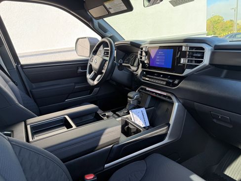New 2026 Toyota Tundra SR5 image 19