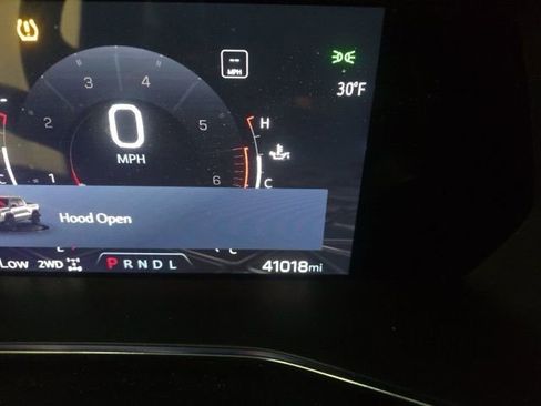 Used 2023 GMC Canyon AT4 w/ AT4 Premium Package image 10