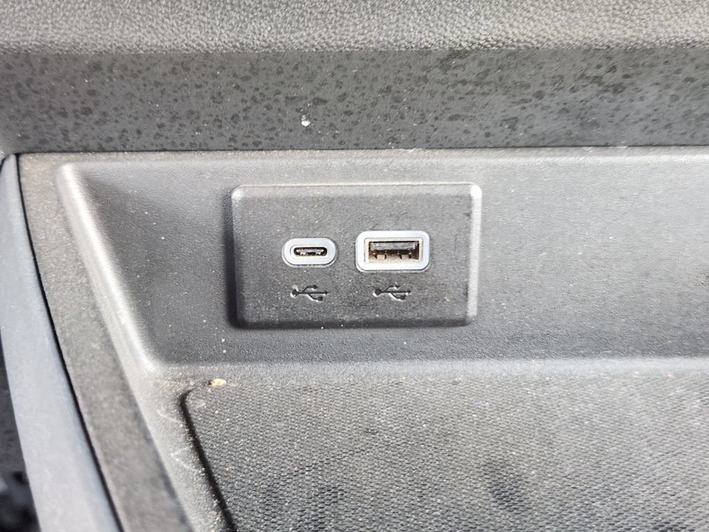 Used 2024 Chevrolet Brightdrop 600 w/ Battery Pack, Max Range AWD/4WD image 21