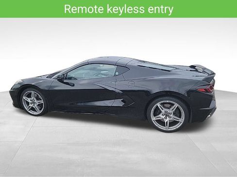 Used 2022 Chevrolet Corvette Stingray Preferred Cpe w/ Z51 Performance Package RWD image 15