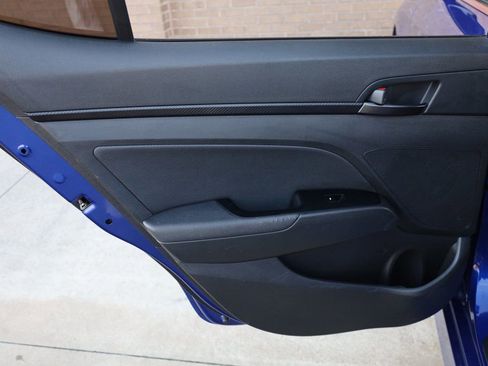 Used 2019 Hyundai Elantra Sport w/ Cargo Package image 16