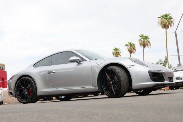 Used 2017 Porsche 911 Carrera RWD image 12