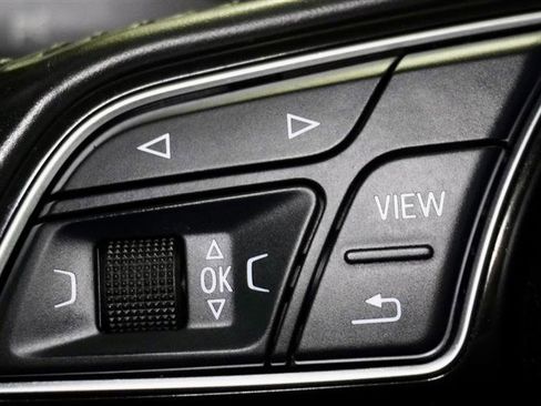 Used 2017 Audi A3 e-tron Premium Plus w/ Technology Package image 37