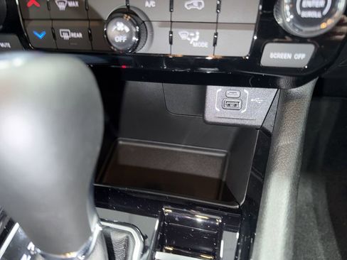New 2026 Jeep Compass Latitude AWD/4WD image 35