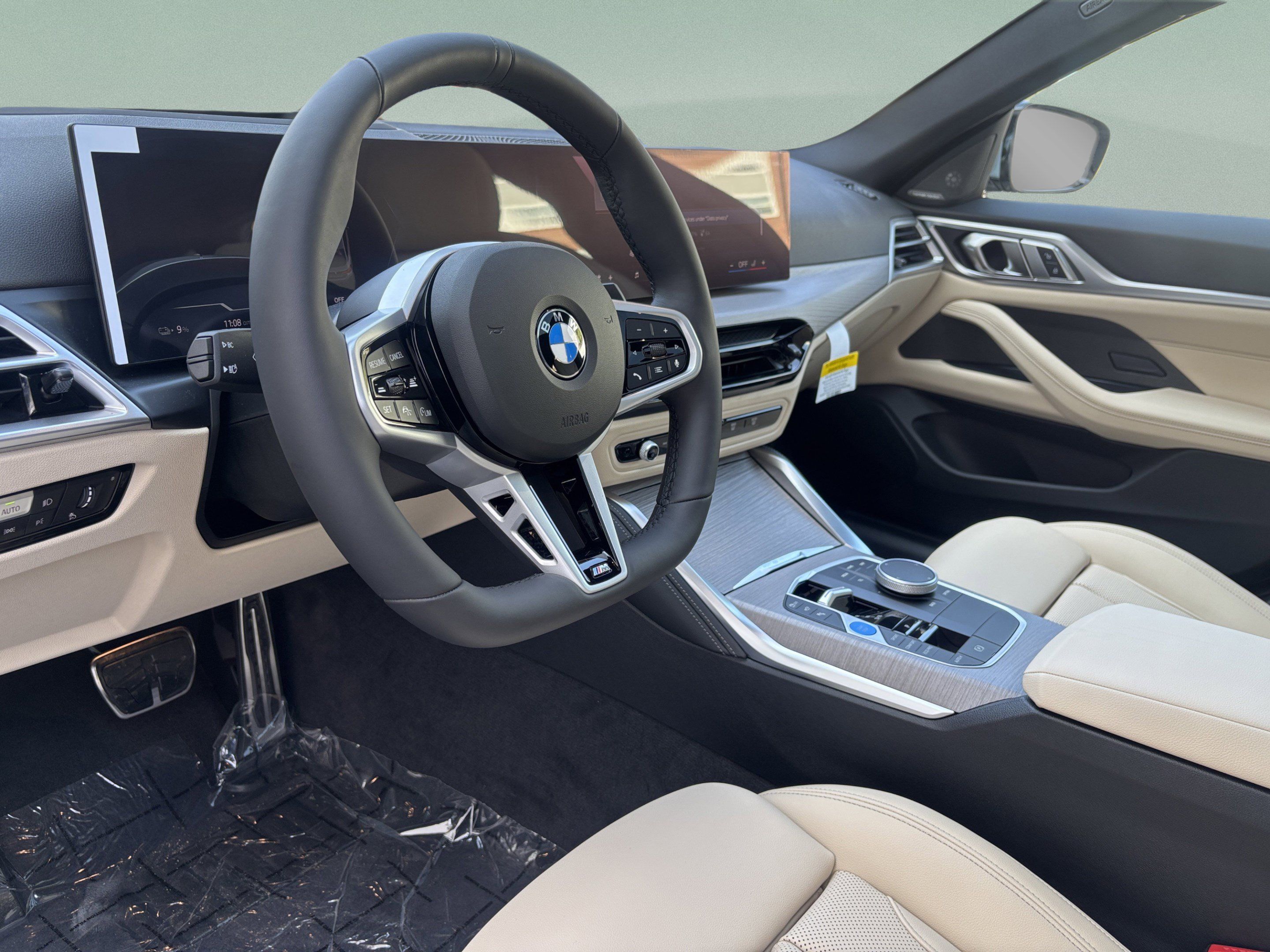 Used 2026 BMW i4 xDrive40i w/ M Sport Package AWD/4WD image 21