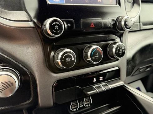 Used 2022 RAM 1500 Big Horn AWD/4WD image 21