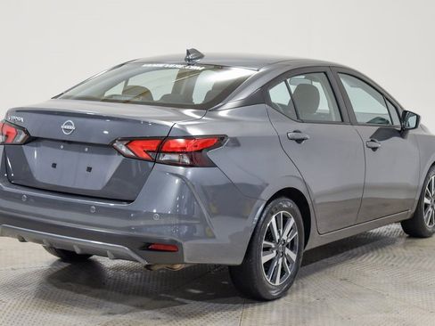 Used 2025 Nissan Versa SV image 12