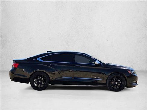 Used 2019 Chevrolet Impala Premier FWD image 4