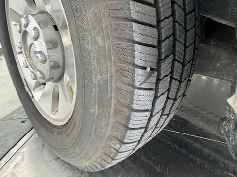 Used 2010 Ford F350 Lariat RWD image 10