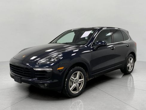 Used 2018 Porsche Cayenne S image 1