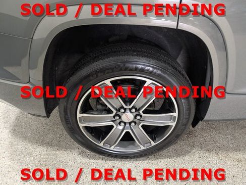 Used 2018 GMC Acadia Denali w/ Technology Package AWD/4WD image 11